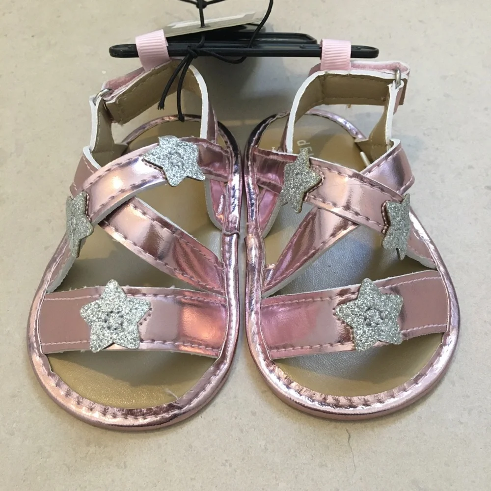 NWT dELiA*s Pink Metallic Silver Glitter Star Toddler Sandals Size 4c